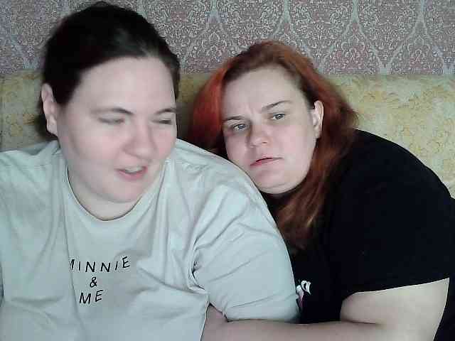 HollyXEva's sex show image