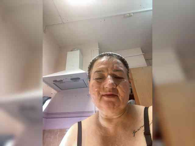 SVETIKBOMBOCHKA's sex show image