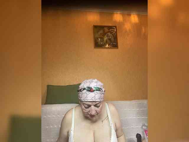 SVETIKBOMBOCHKA's sex show image