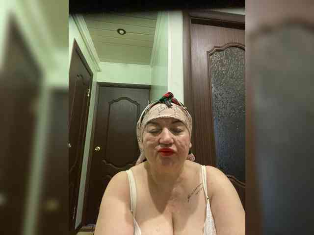 SVETIKBOMBOCHKA's sex show image