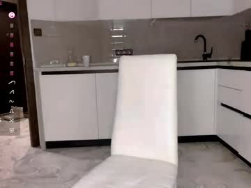 Изображение секс-шоу модели kristiancommes