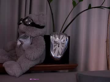 taitehambelton's sex show image