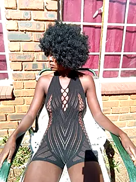 PetiteEbonyBabe_'s sex show image PetiteEbonyBabe_'s sex show image