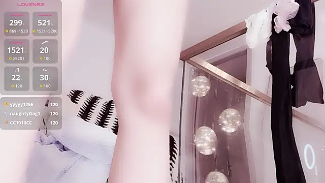 Изображение секс-шоу модели kiko-vv Изображение секс-шоу модели kiko-vv