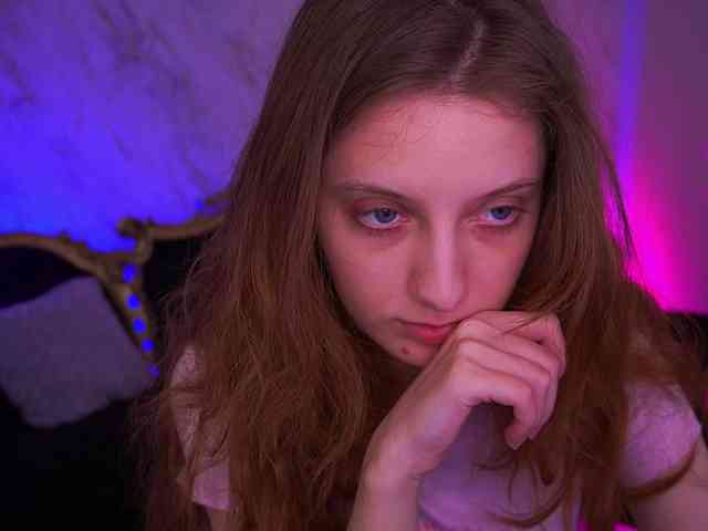 Sexshow-Bild von CuteeFoxy Sexshow-Bild von CuteeFoxy