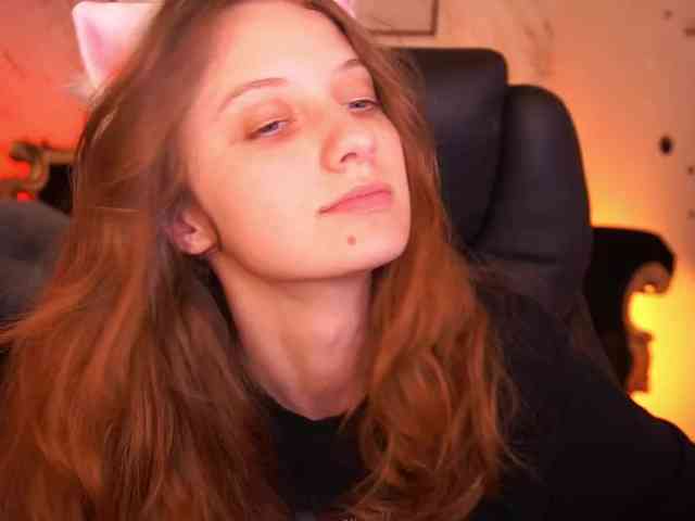 Sexshow-Bild von CuteeFoxy