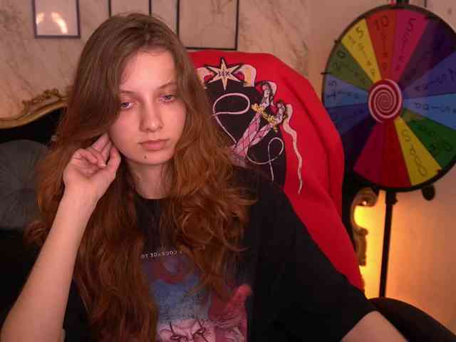 Sexshow-Bild von CuteeFoxy