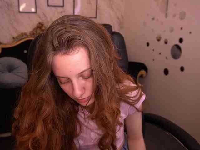 Sexshow-Bild von CuteeFoxy