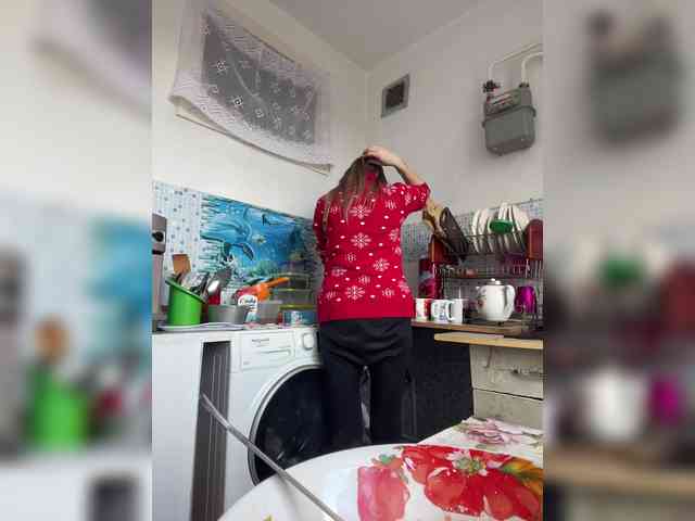 Alenushka888's sex show image