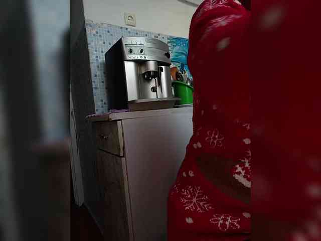 Alenushka888's sex show image