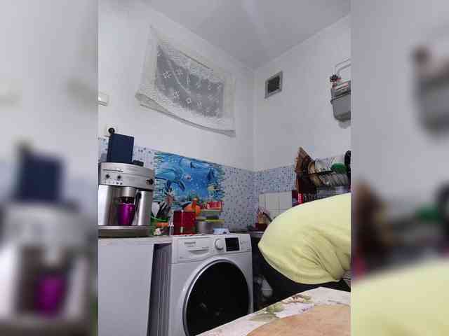 Alenushka888's sex show image