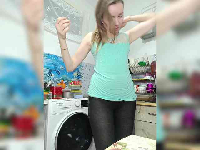 Alenushka888's sex show image