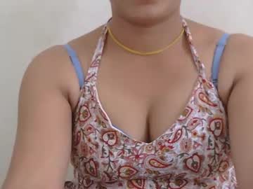 Изображение секс-шоу модели zoya_4u Изображение секс-шоу модели zoya_4u