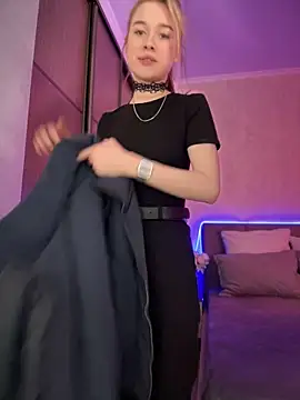 Marryme-'s sex show image