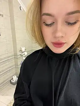 Marryme-'s sex show image