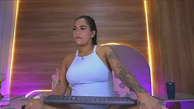 alexaa_walker's sex show image