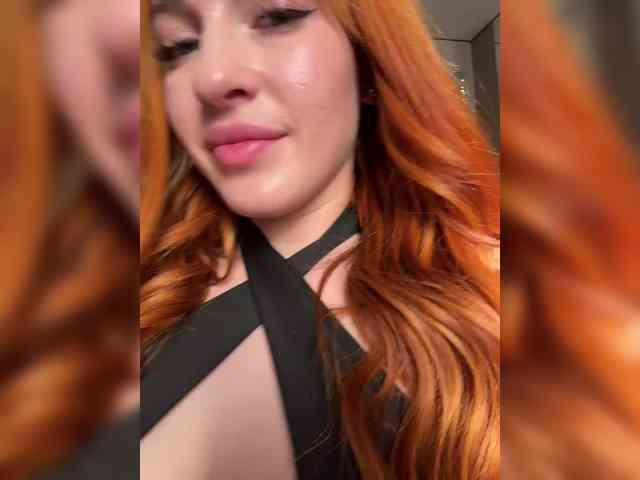Sexshow-Bild von ArinaSmile Sexshow-Bild von ArinaSmile