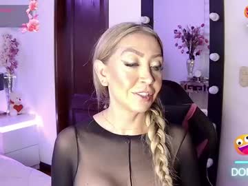 evelynagrey's sex show image evelynagrey's sex show image