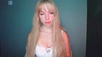 LuciaAdorable's sex show image LuciaAdorable's sex show image