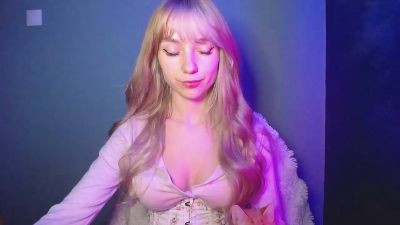 LuciaAdorable's sex show image LuciaAdorable's sex show image