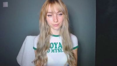 LuciaAdorable's sex show image LuciaAdorable's sex show image