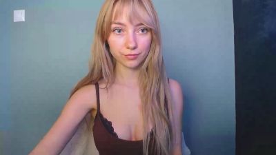 LuciaAdorable's sex show image