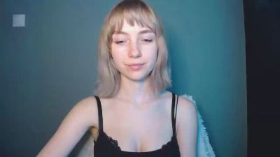 LuciaAdorable's sex show image