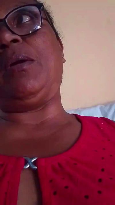 Sexshow-Bild von momsexy_xxx