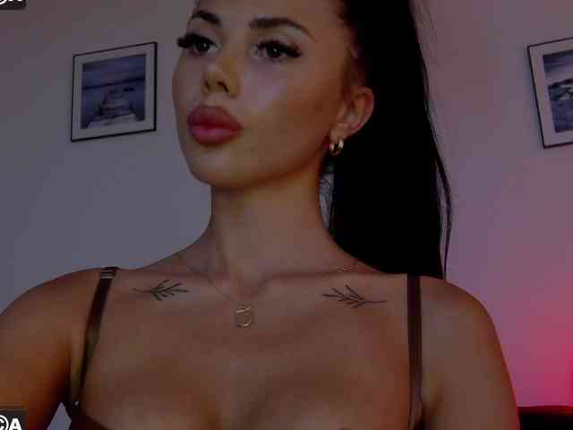 KatrinMoreno's sex show image