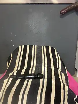 SEXaddictCANDY10's sex show image