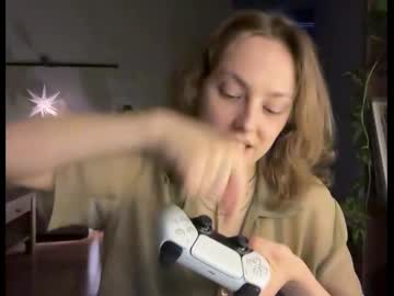 holydori's sex show image