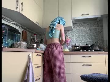 holydori's sex show image