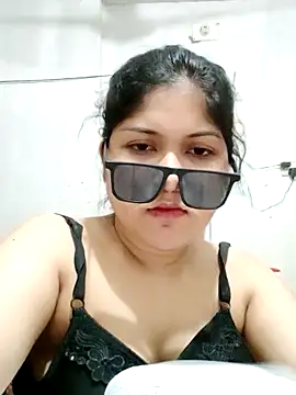 Nusrat-N's sex show image
