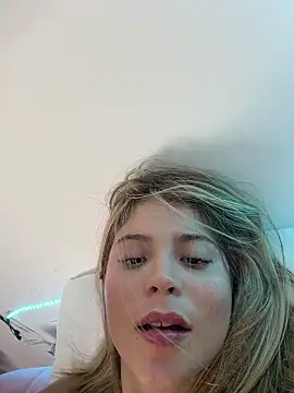 _Alicee_1's sex show image