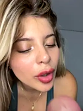 _Alicee_1's sex show image