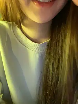 Uyennii02's sex show image