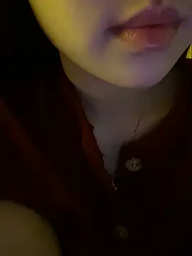 Uyennii02's sex show image