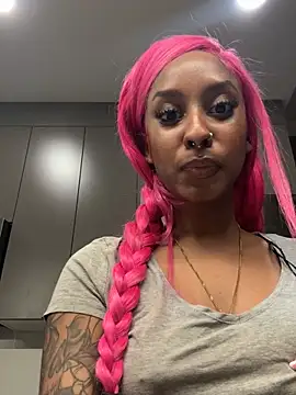 Your_Paris's sex show image