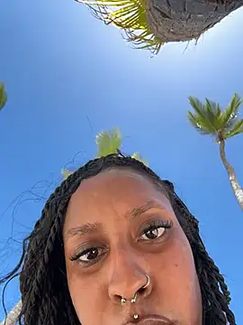 Your_Paris's sex show image