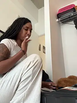 Your_Paris's sex show image