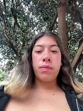 Enyeld_ruru's sex show image