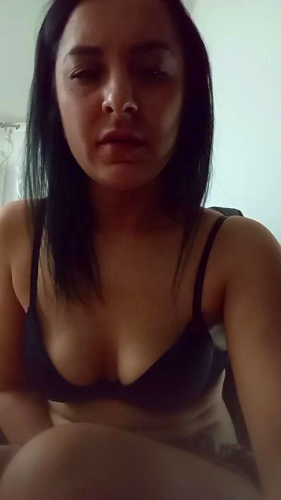 Изображение секс-шоу модели Farfallina_girl Изображение секс-шоу модели Farfallina_girl