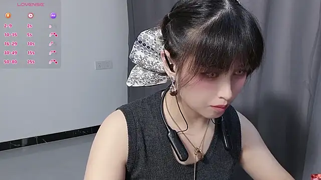 Изображение секс-шоу модели Lucky-xiuxiu