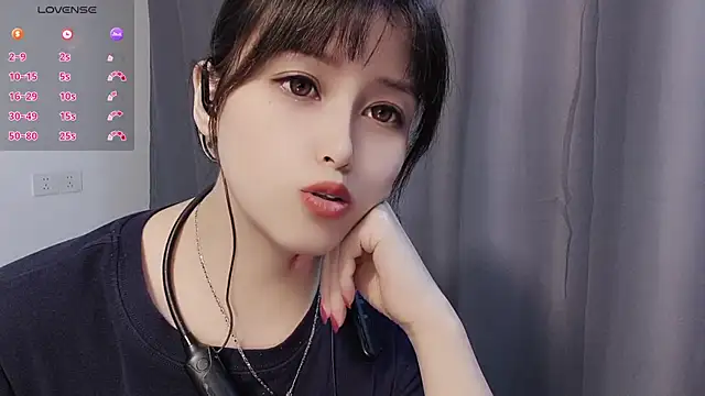 Изображение секс-шоу модели Lucky-xiuxiu Изображение секс-шоу модели Lucky-xiuxiu