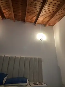 Mia_Roswell's sex show image Mia_Roswell's sex show image