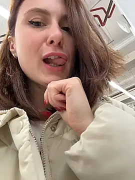 Изображение секс-шоу модели Dina_Tease