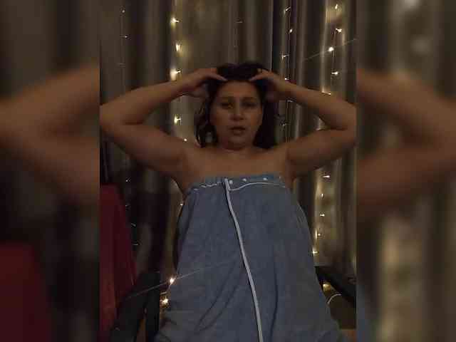 Изображение секс-шоу модели MaryHopkins