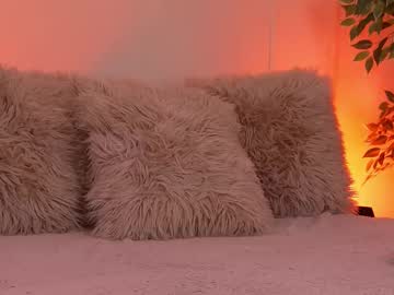 crystallred's sex show image