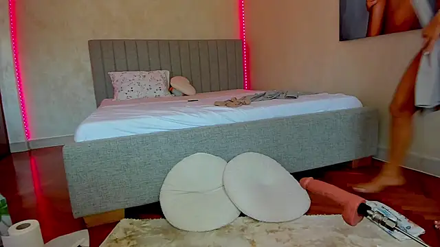 Selena_Reeves's sex show image