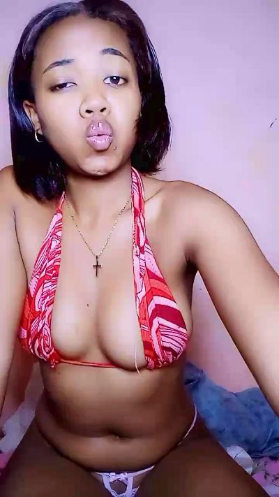 Изображение секс-шоу модели Elysca